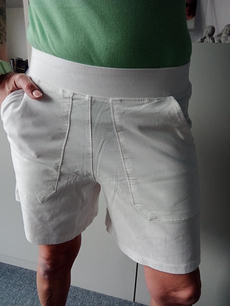 Bílé šortky vel."m", m