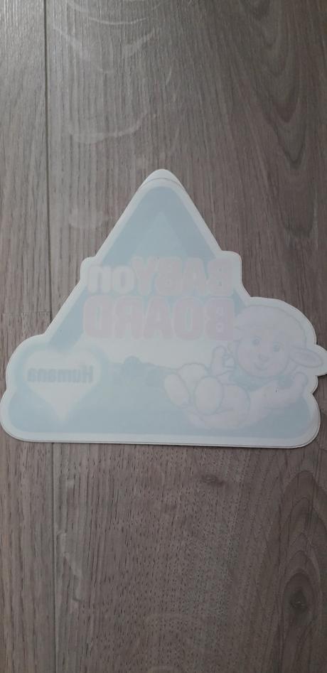 1307 - samolepka dítě v autě, 