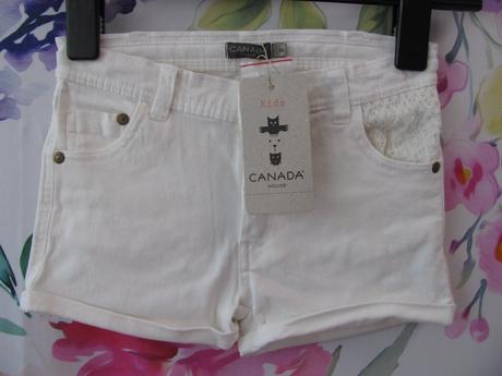 Krásné bílé pružné kraťasy zdobené krajkou, house,116