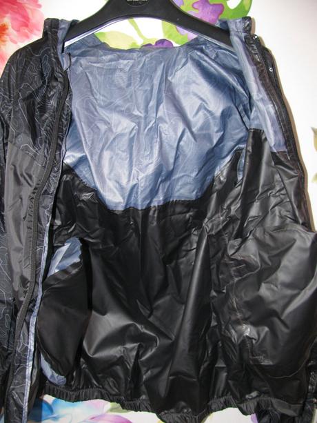 Chlapecká větrovka s kapucí, bunda, quechua,158