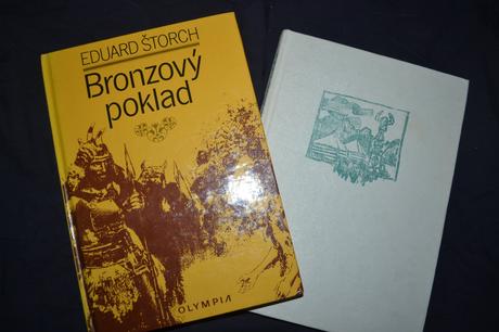 2x kniha bronzový poklad,začarovaný tábor, 