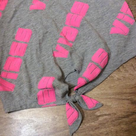 Top s neon nápisy, primark,128