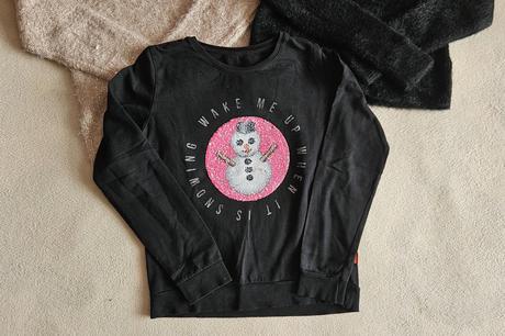 Dívčí svetříky a vánoční mikinka, vel.146/152, 146