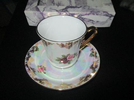 Souprava porcelánu,