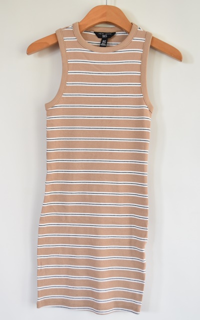 Šaty vel. 9 let, new look,134