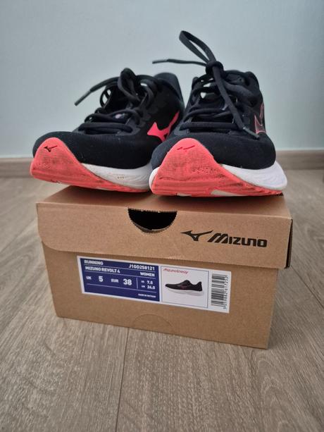 Značkové běžecké boty miláno vel. 38, mizuno,38