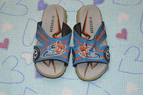 32 33 pantofle s motorkou, 32