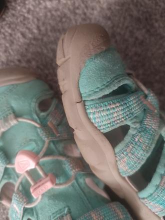 Sportovní obuv léto, keen,35