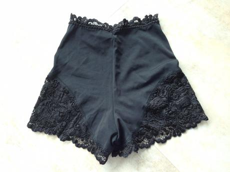 Krajkové nohavičkové kalhotky zn. lormar vel. 2, lormar,s