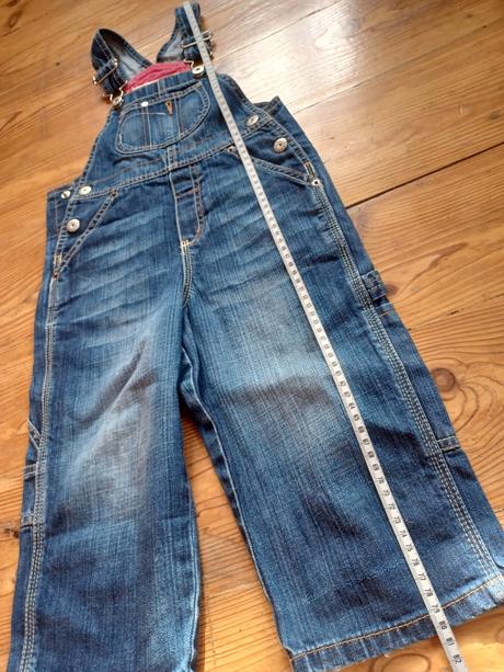 Džíny s laclem 92, 92