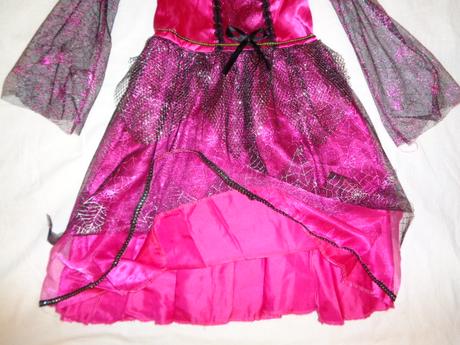 Karneval - nádherné šaty kouzelnice - 122, 