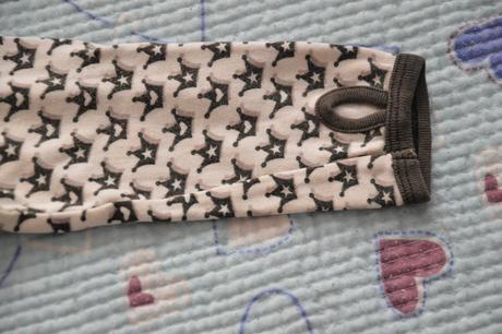 Bavlněné triko s korunkami, dl. rukáv pro paleček, h&m,92