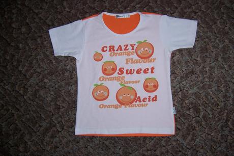 Tričko s pomeranči, 128