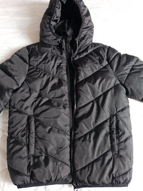 Černá přechodná bunda s kapucí, sinsay,146