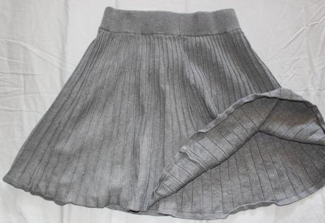 Vb206. teplejší sukně xs, xs