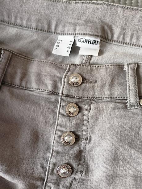 Mix oblečení, 42/44, 44