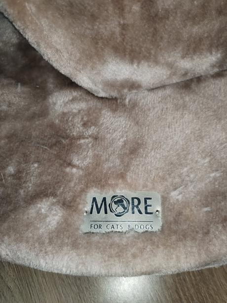 Škrabadlo pro kočičku v růžové barvě, 