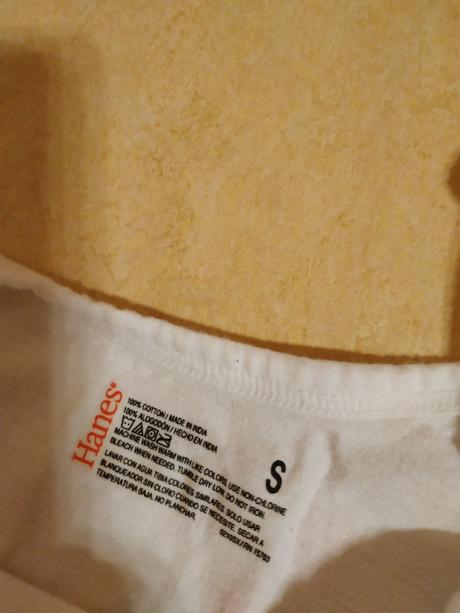 Značkové tílko vel.122, 122