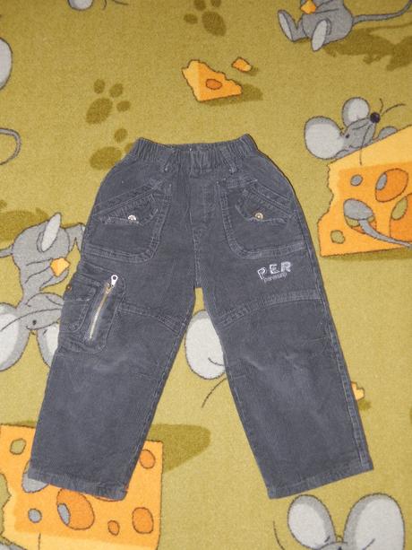 Silnější podšité manžestráky, 92