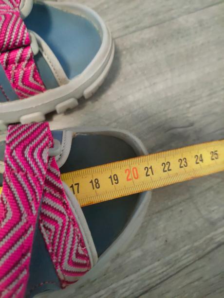 Sandále, quechua,32