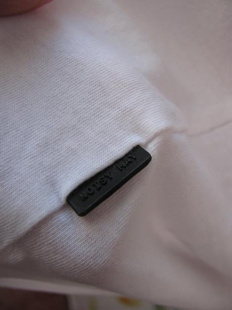 Bílé bavlněné dámské tričko noisy may, l