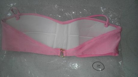 Ružové bikiny, s