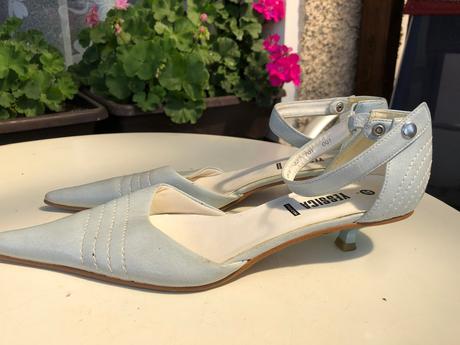 Svetle modre lakovane spicate boty 37 jessica, 37