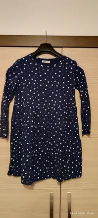 Dívčí šaty se srdíčky, sinsay,140