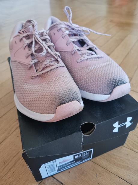Dámské běžecké boty tenisky vel. 42,5, under armour,42