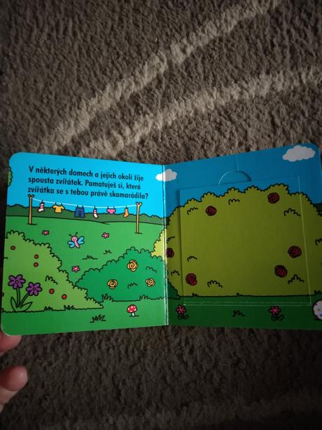 Leporelo s otviracími okénky, 