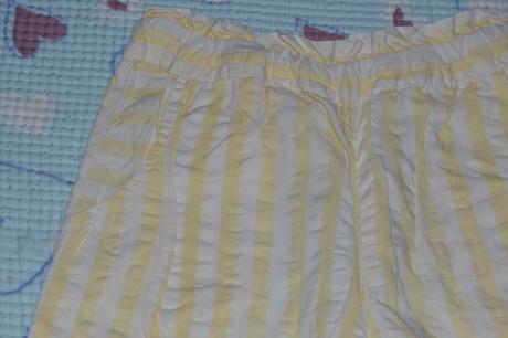 Sv. žluté prouhaté plátěné kalhoty, letní, 98
