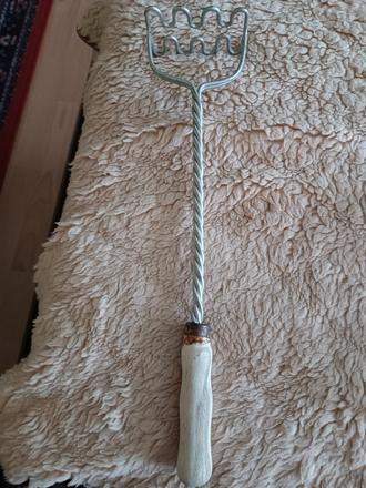 Retro šťouchadlo na brambory, 