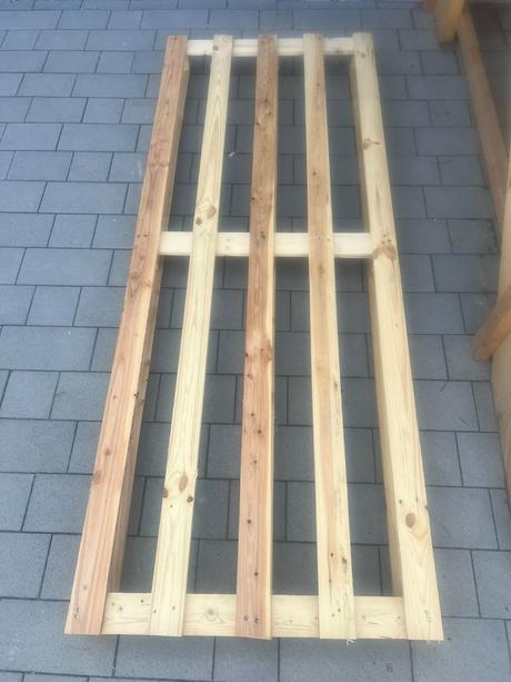 Paleta 80 cm x 205 cm,