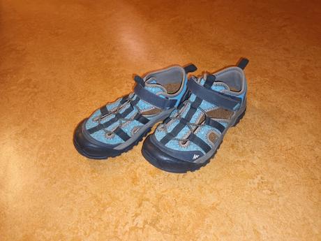 Sandály decathlon quechua vel. 32/33, quechua,32