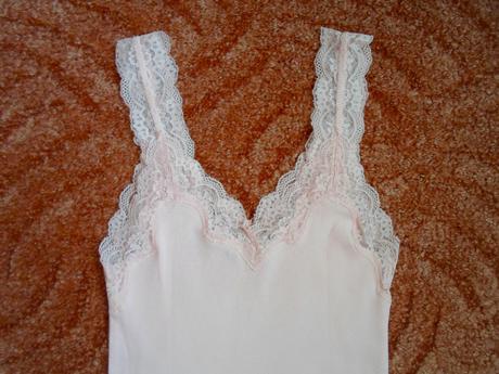 Růžové tričko triko tílko s krajkou, c&a,xs