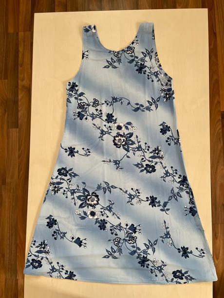 Letní květinové modré šaty, vel s i méně, s