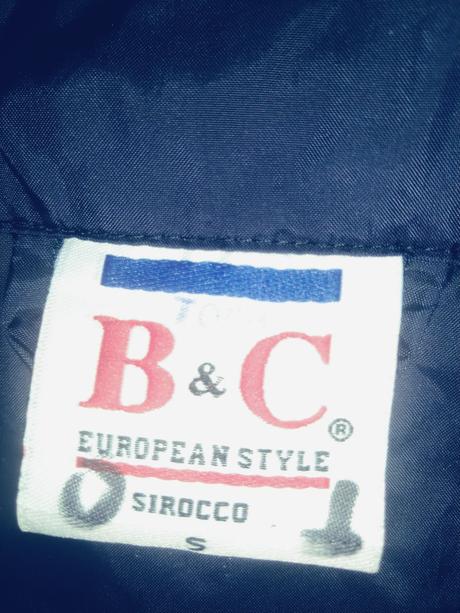 Chlapecká bunda, 158