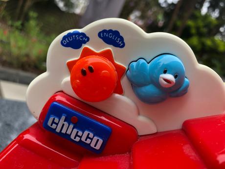 Domecek chicco hraje anglicky a německy-cisla, zví, 