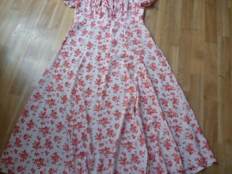 Kytkaté dlouhé šaty vel. xl, xl