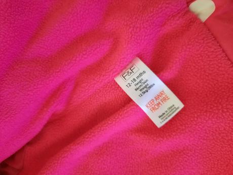 Zimní puntíkatá bunda, f&f,86