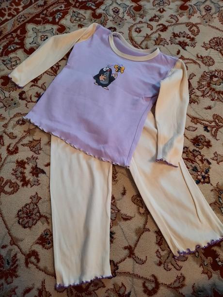 Pyžamo s krtečkem, 86