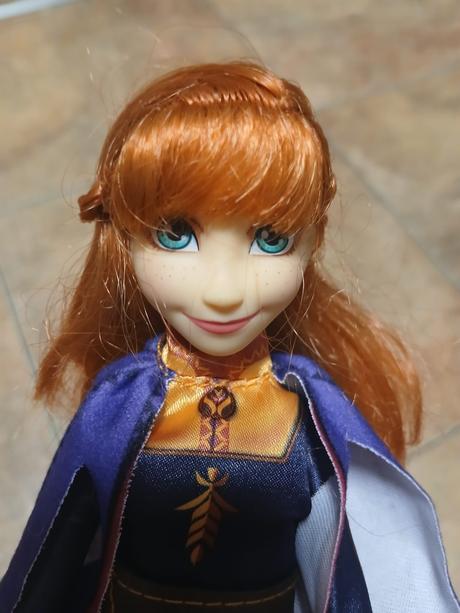 Zpívající anna, frozen, 