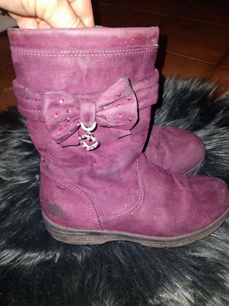 Dívčí kozačky srdíčko vel. 28, vnit.stélka 18.5 cm, cupcake,28