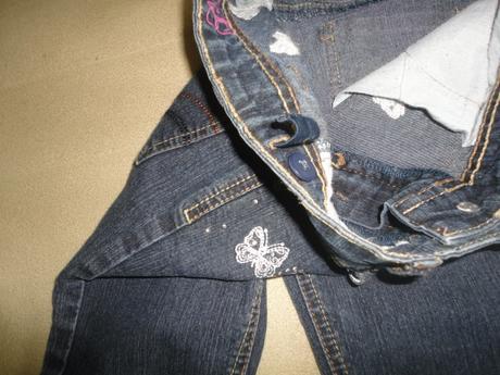 V top stavu krásné džíny tu, vel. 5 let, tu,110