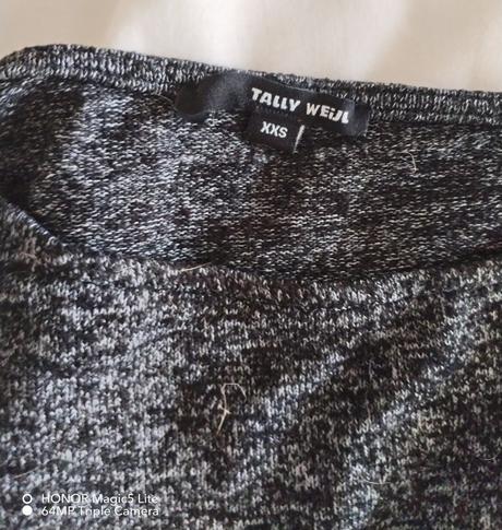 Heboučký svetřík w.t.f vel m-l, tally weijl,m