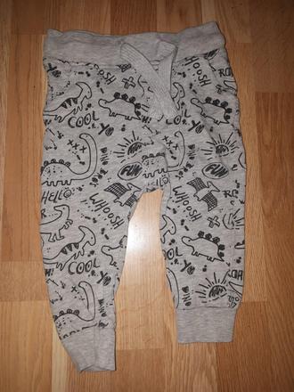Šedé tepláky s dinosaury 86 next, next,86