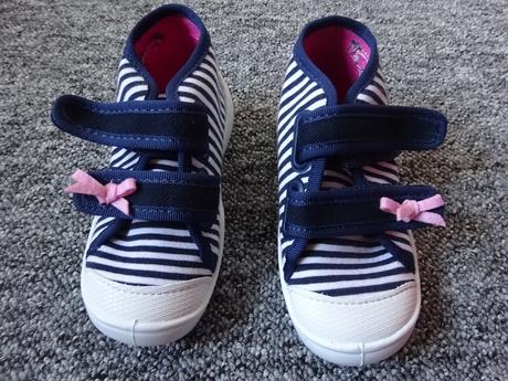 Dívčí pruhované tenisky, eur 25, befado,25