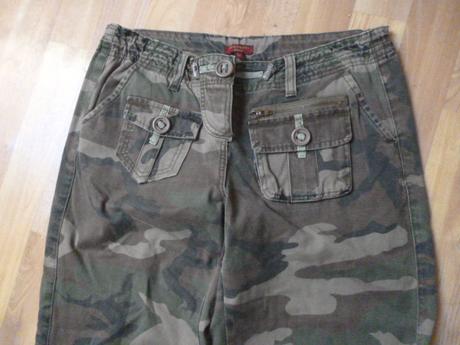 Široké maskáčové kalhoty vel.l pro maminy, l