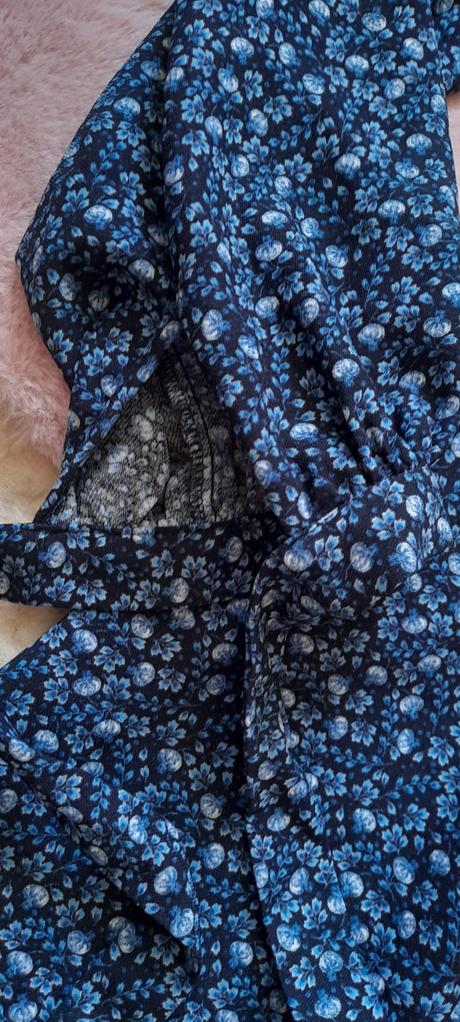 H&m elegantní květované šaty s dlouhým rukávem, h&m,40