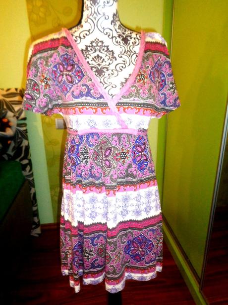 Krásná bavlněná tunika nebo minišaty, l